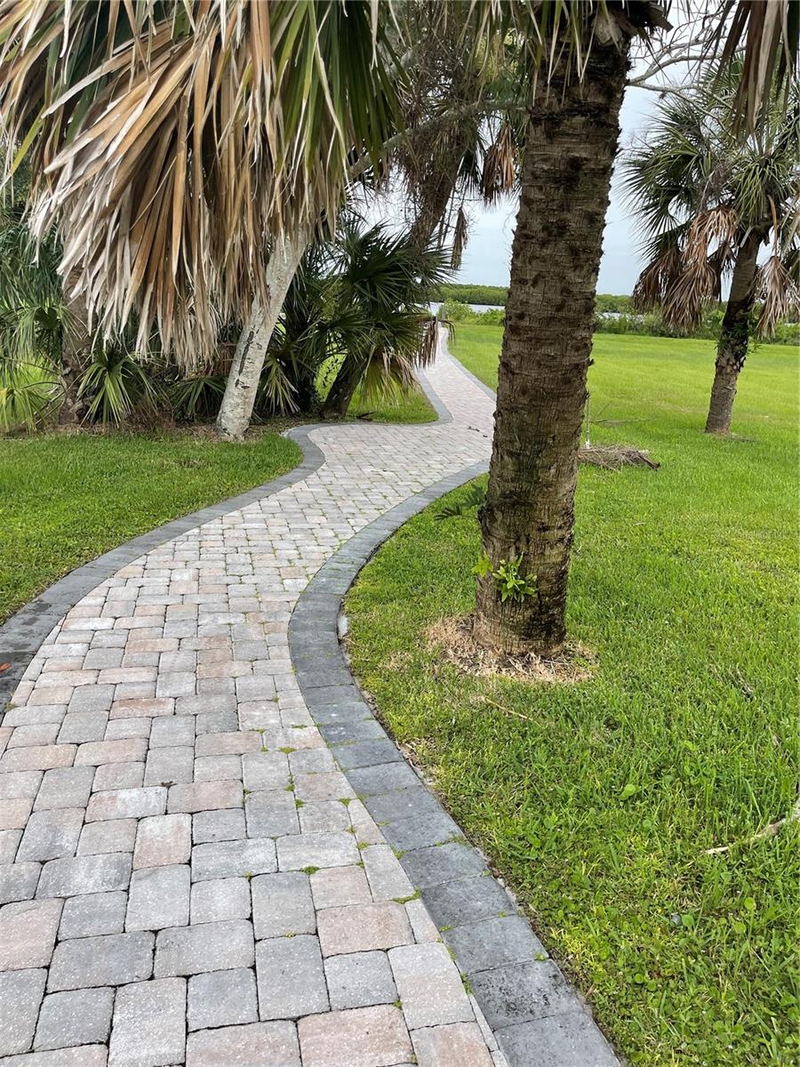 2073 TREASURE LN, PUNTA GORDA, FL, 33982