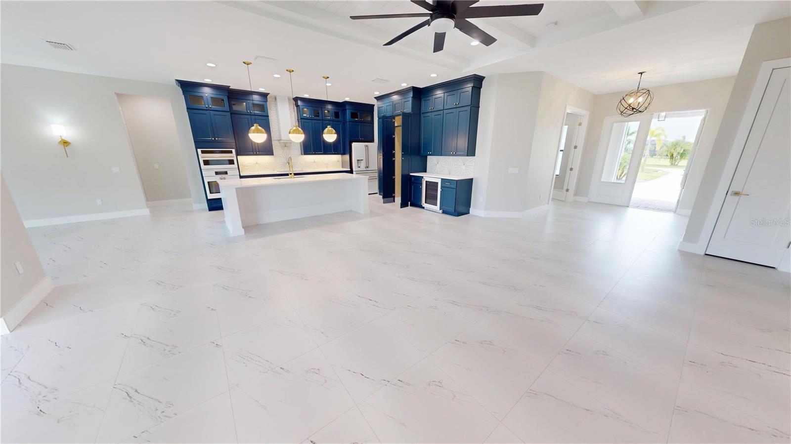 2073 TREASURE LN, PUNTA GORDA, FL, 33982