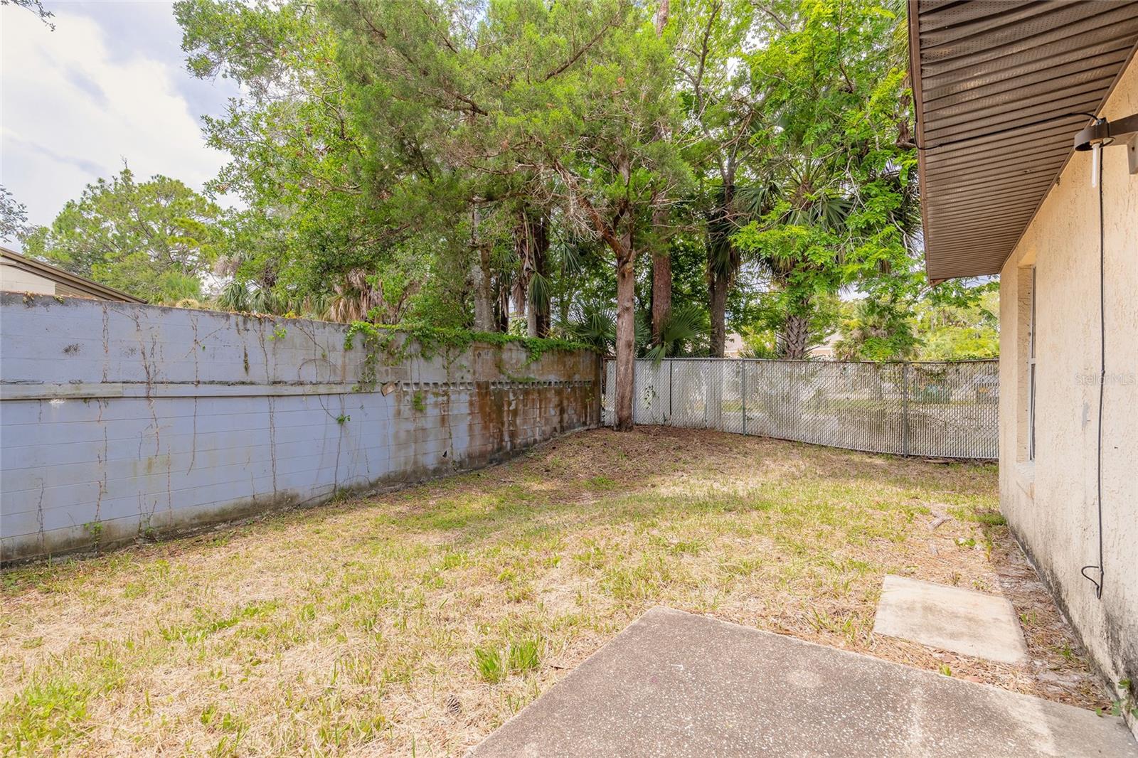 O6322882 Property Photo