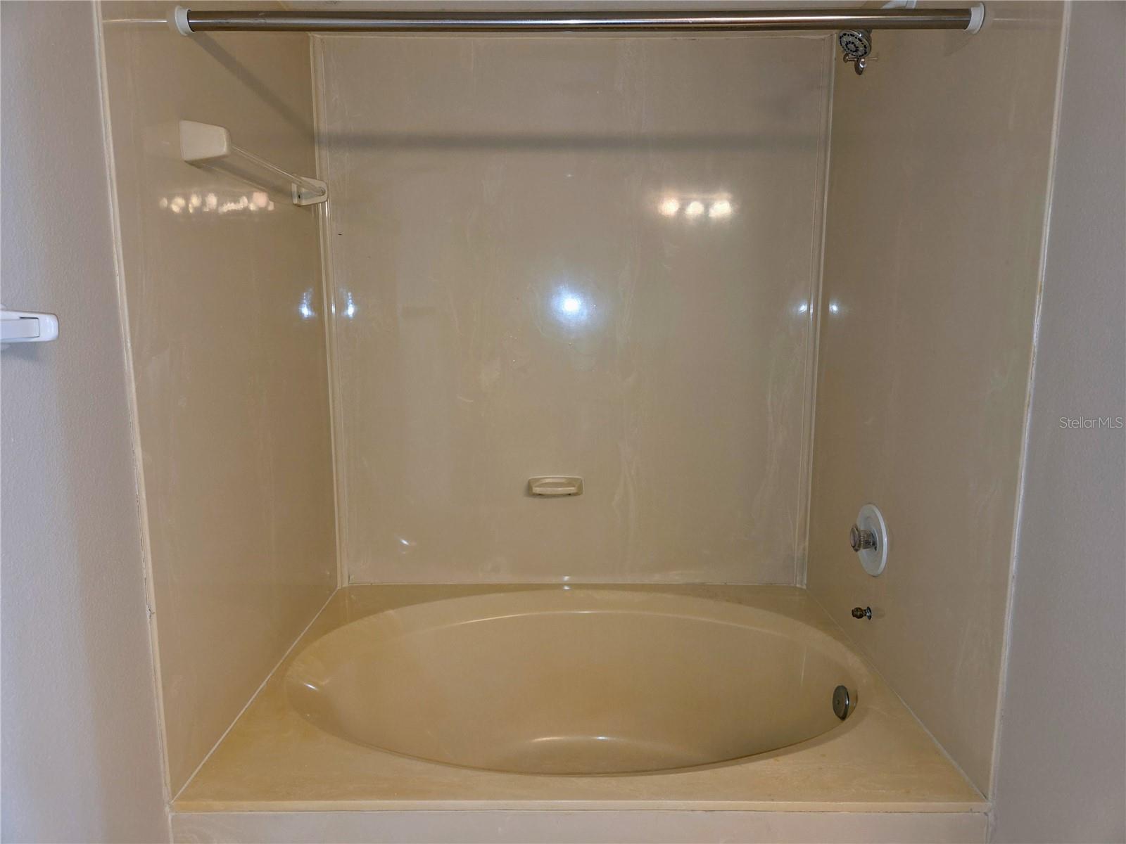 5801 BAHIA DEL MAR CIR #113, ST PETERSBURG, FL, 33715