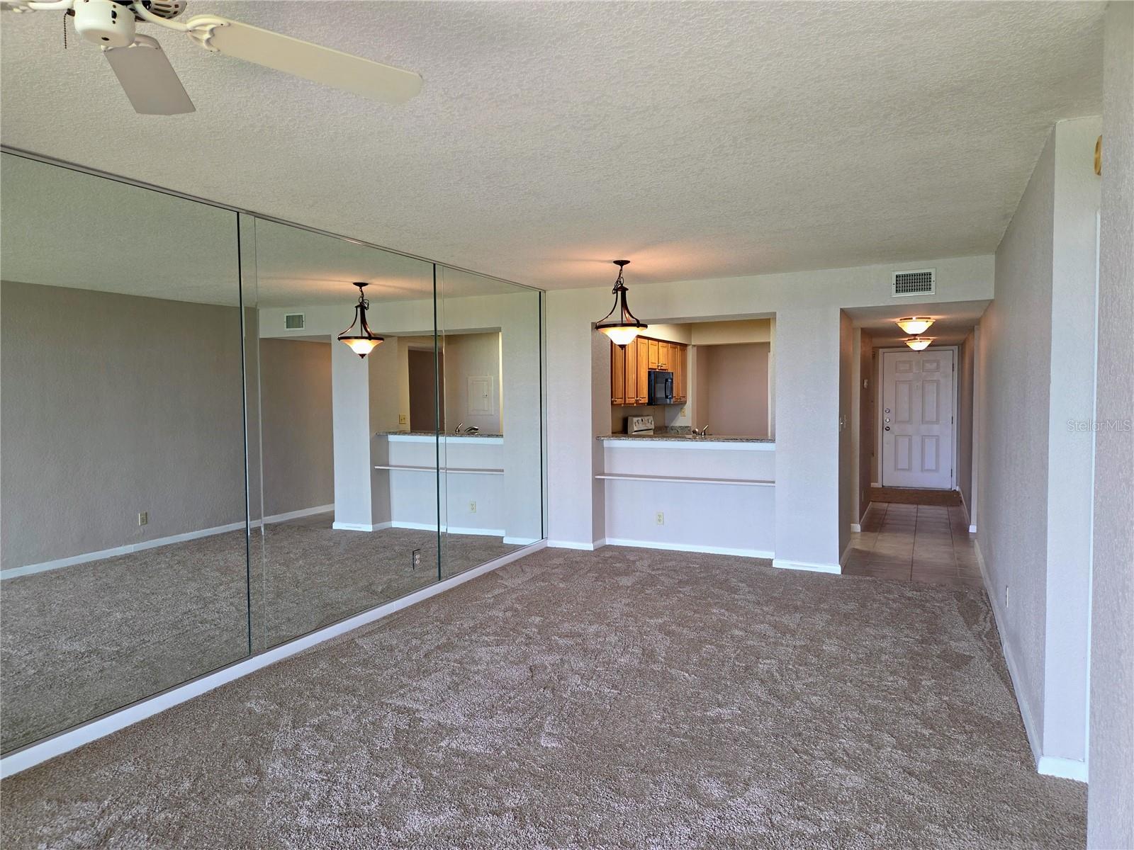 5801 BAHIA DEL MAR CIR #113, ST PETERSBURG, FL, 33715