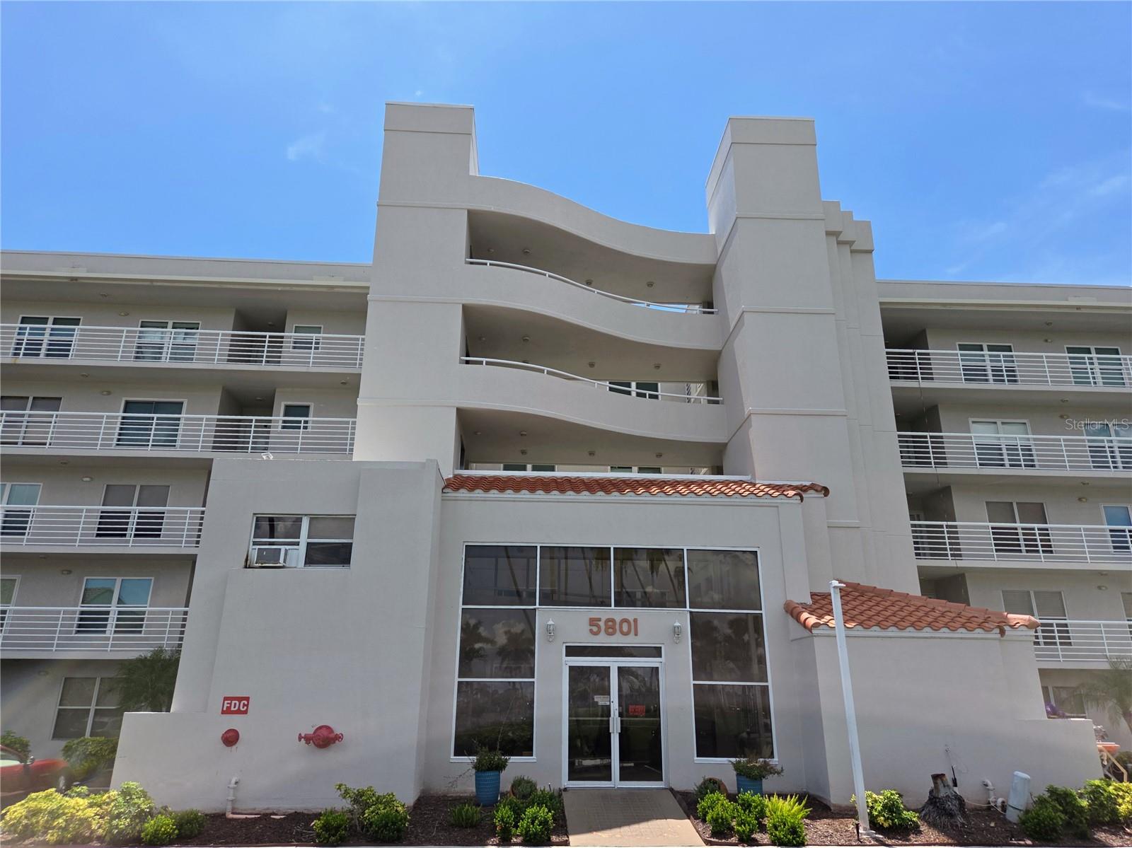 5801 BAHIA DEL MAR CIR #113, ST PETERSBURG, FL, 33715