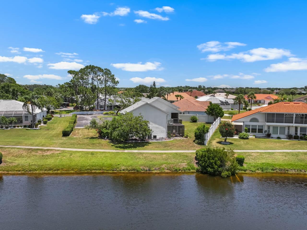 609 LIVELY DR #B, SUN CITY CENTER, FL, 33573