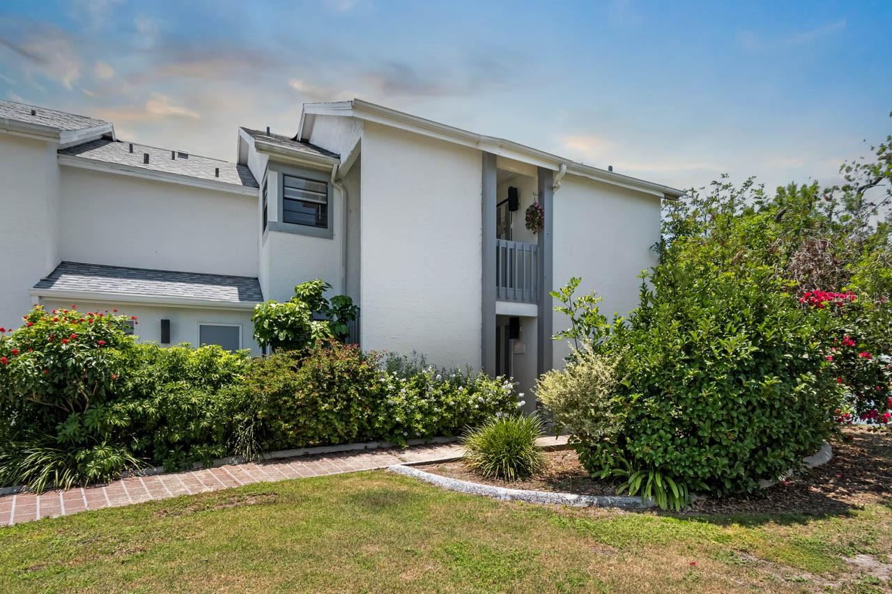 609 LIVELY DR #B, SUN CITY CENTER, FL, 33573