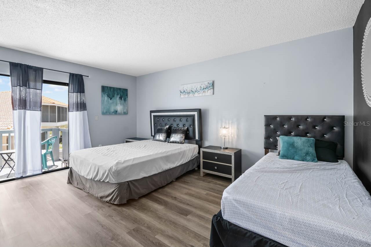 609 LIVELY DR #B, SUN CITY CENTER, FL, 33573