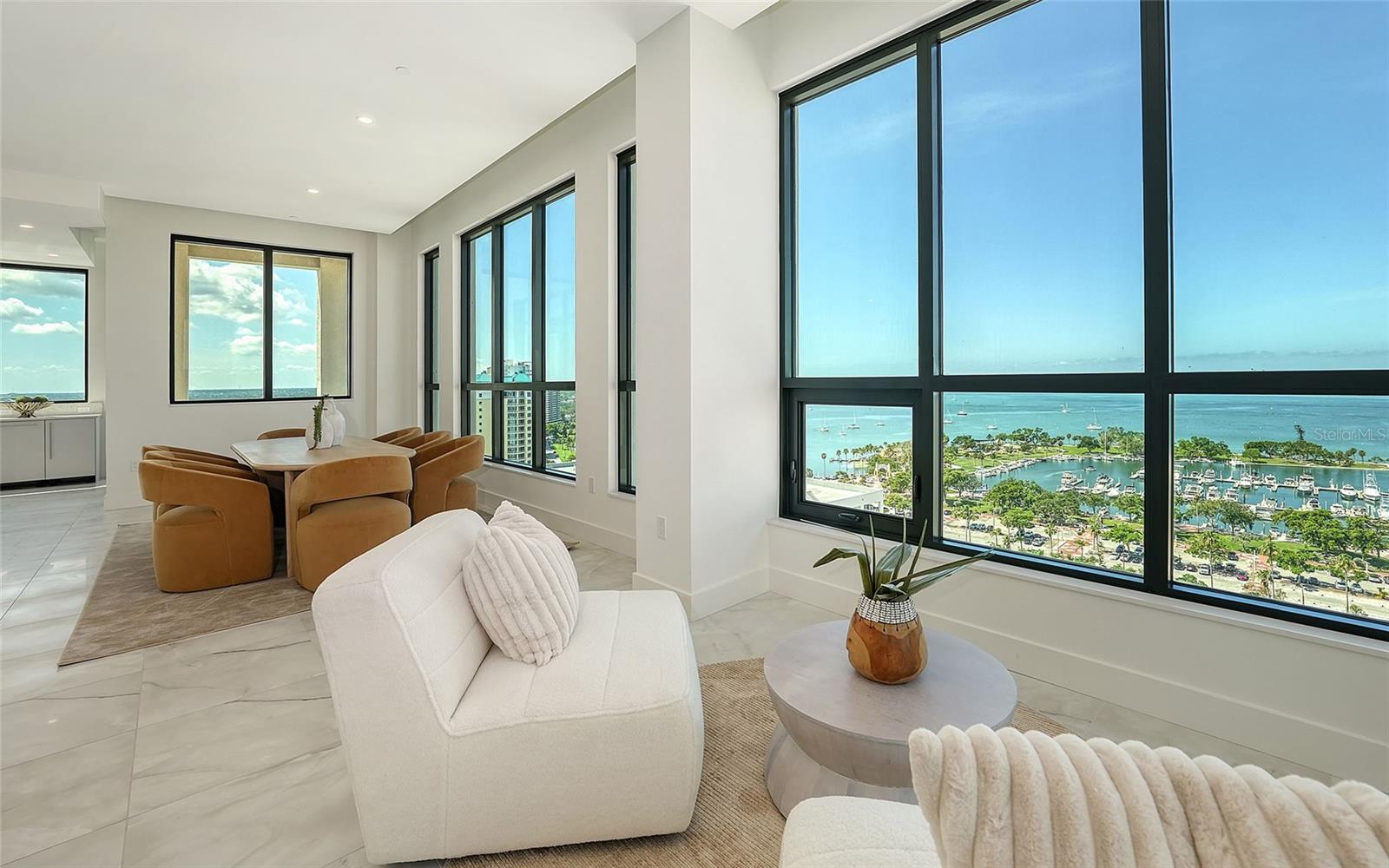 A4657527 Property Photo