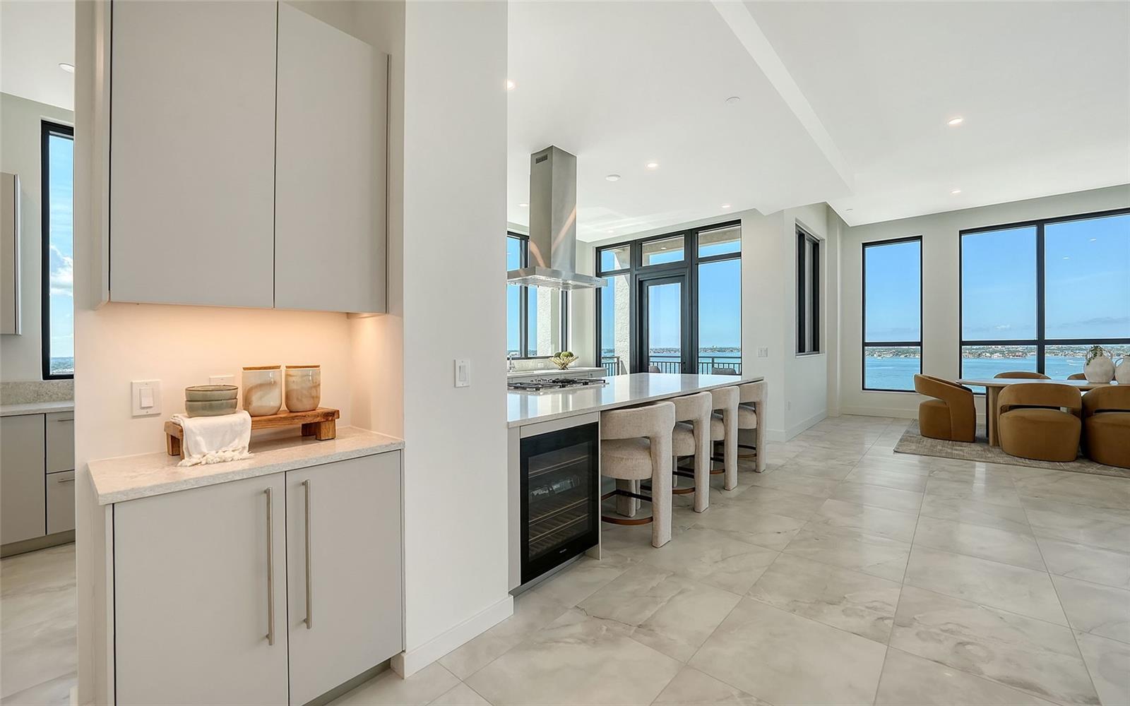 A4657527 Property Photo