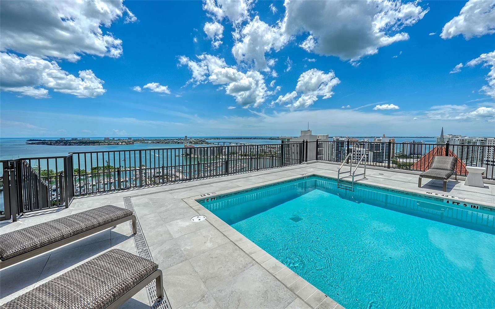 A4657527 Property Photo