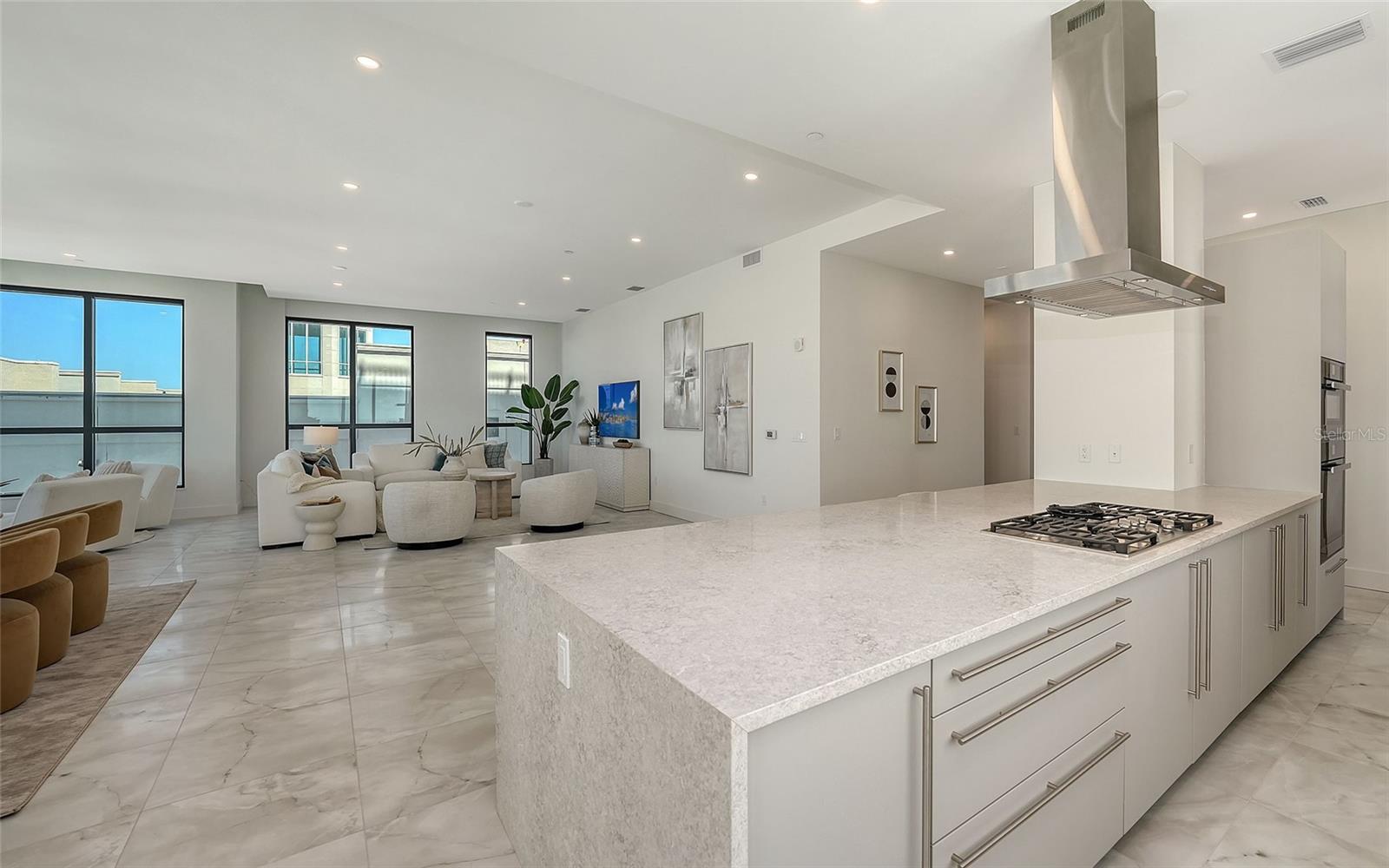 A4657527 Property Photo