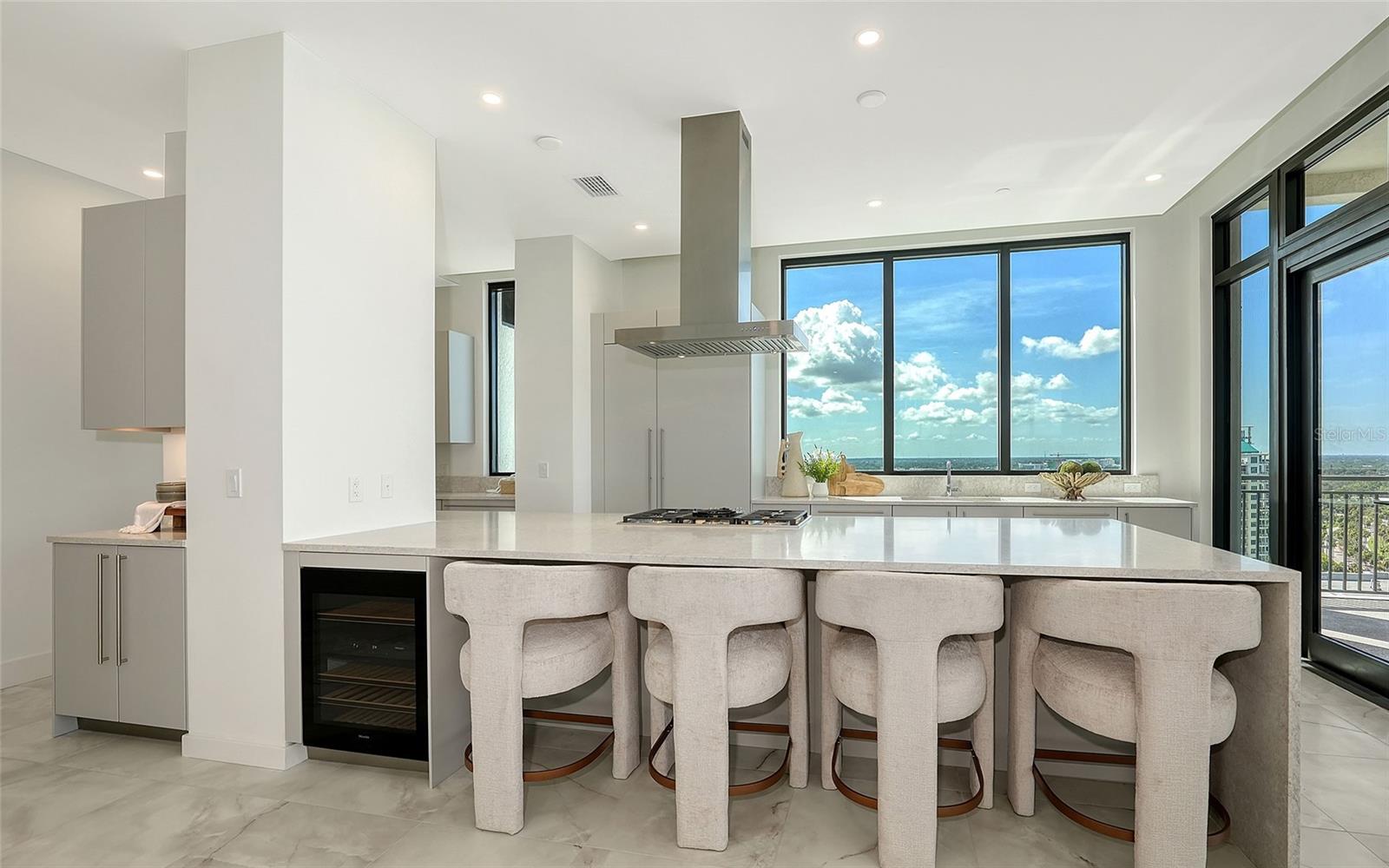 A4657527 Property Photo