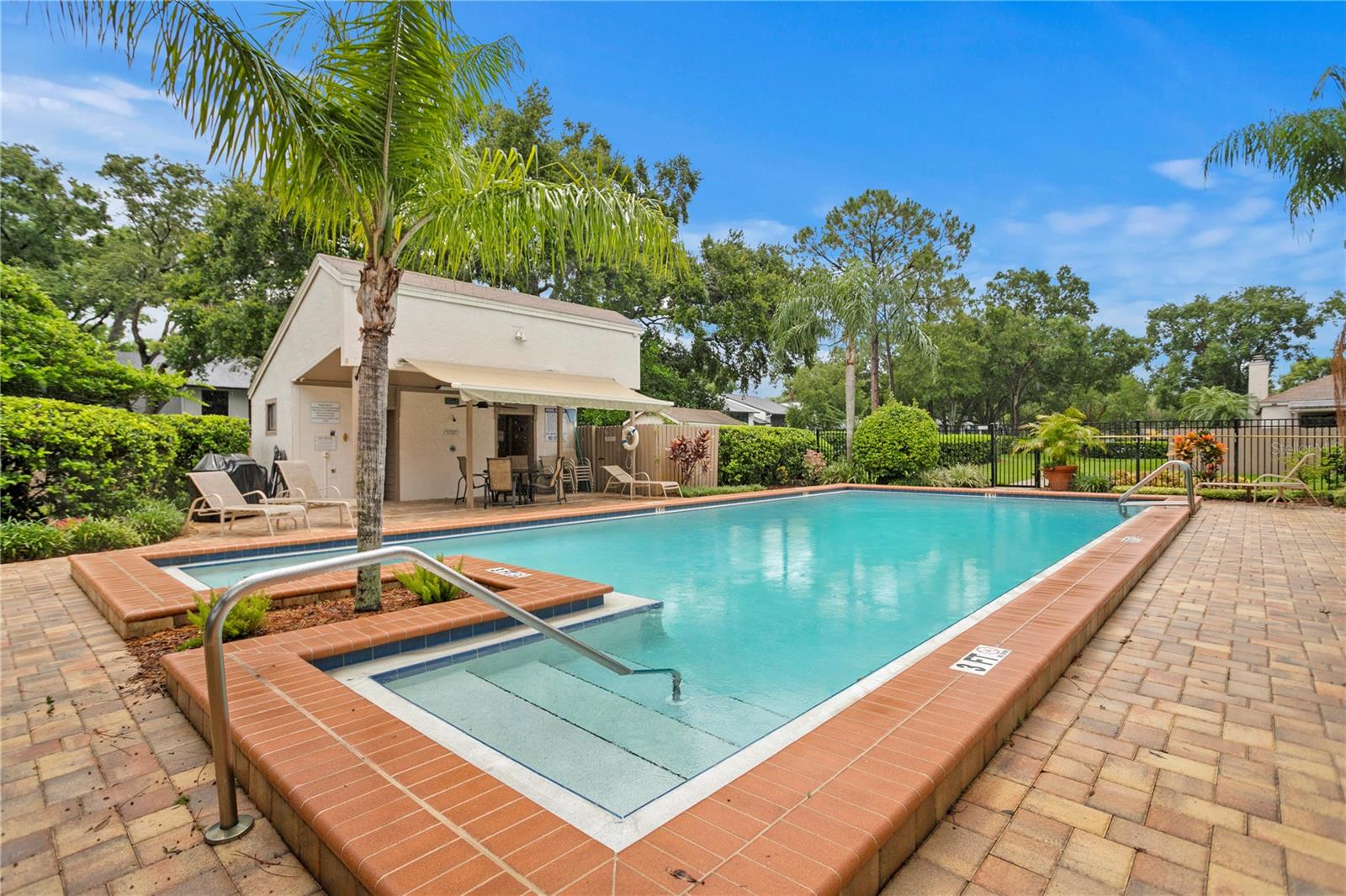 11413 GALLERIA DR, TAMPA, FL, 33618