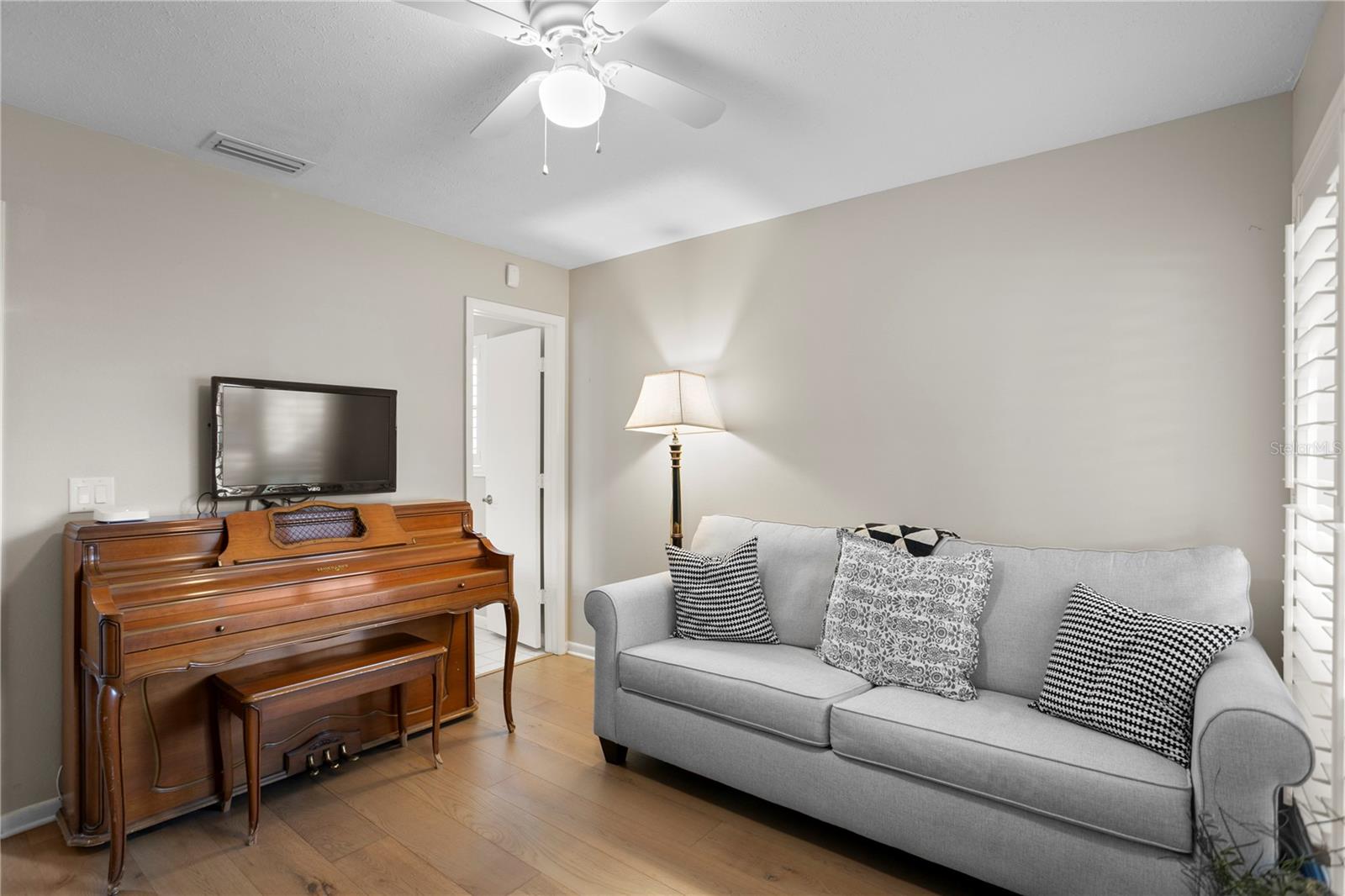 11413 GALLERIA DR, TAMPA, FL, 33618