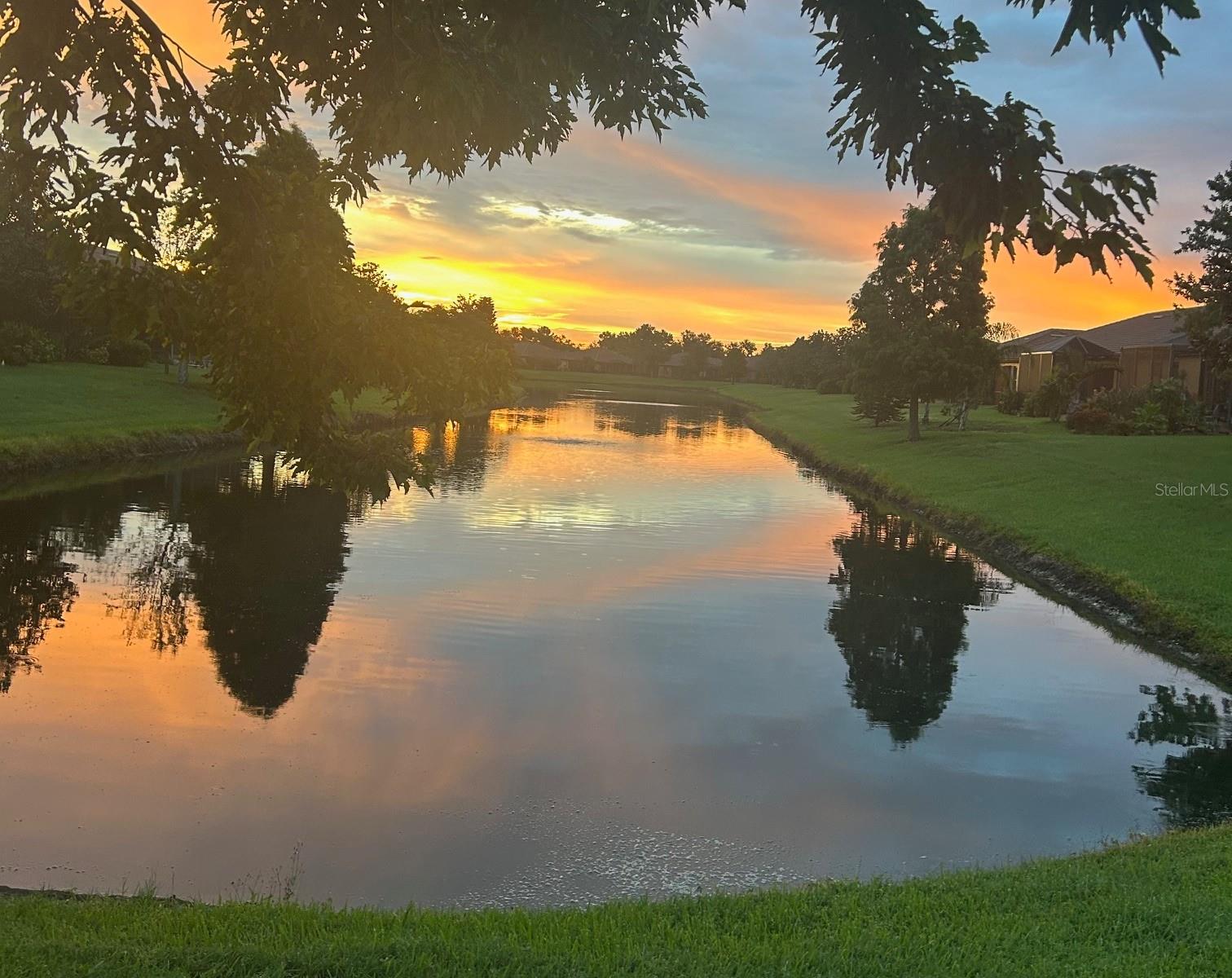 226 SHELL FALLS DR, APOLLO BEACH, FL, 33572