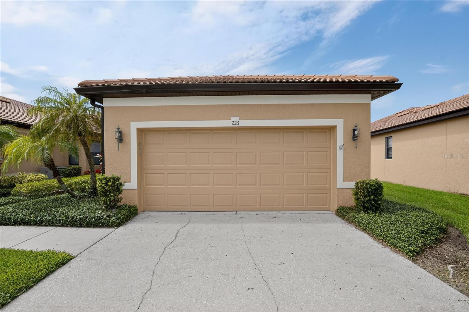 226 SHELL FALLS DR, APOLLO BEACH, FL, 33572