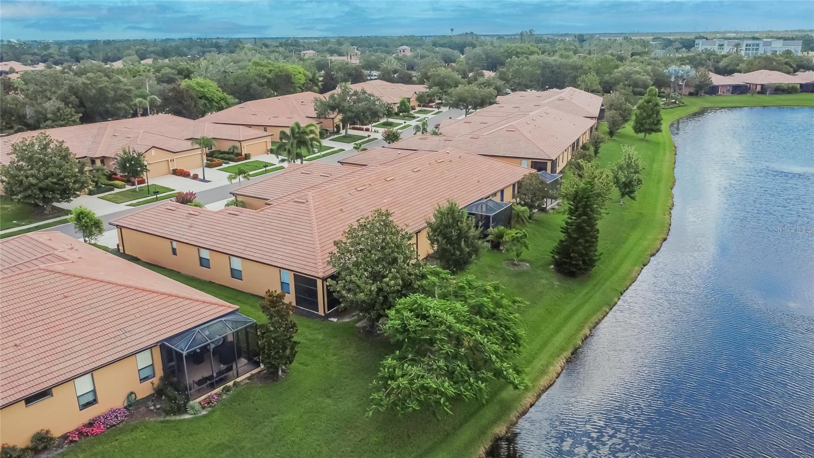 226 SHELL FALLS DR, APOLLO BEACH, FL, 33572