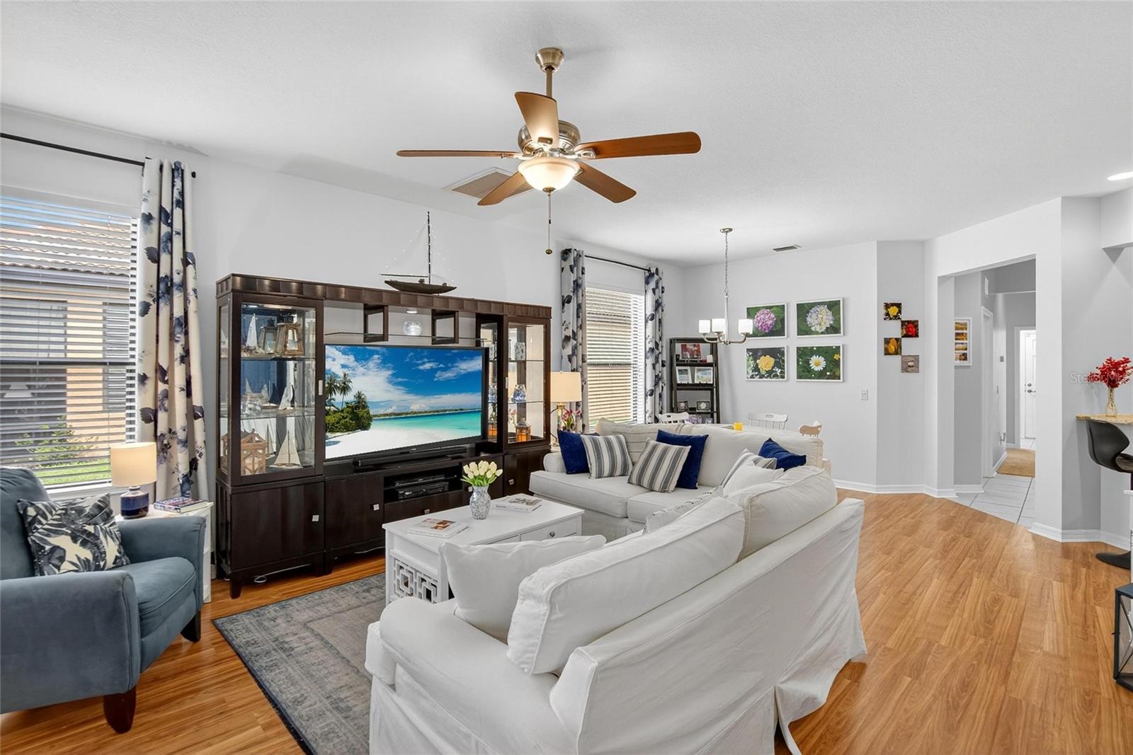 226 SHELL FALLS DR, APOLLO BEACH, FL, 33572