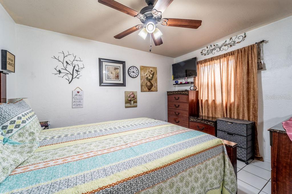 942 WILMINGTON DR, DELTONA, FL, 32725