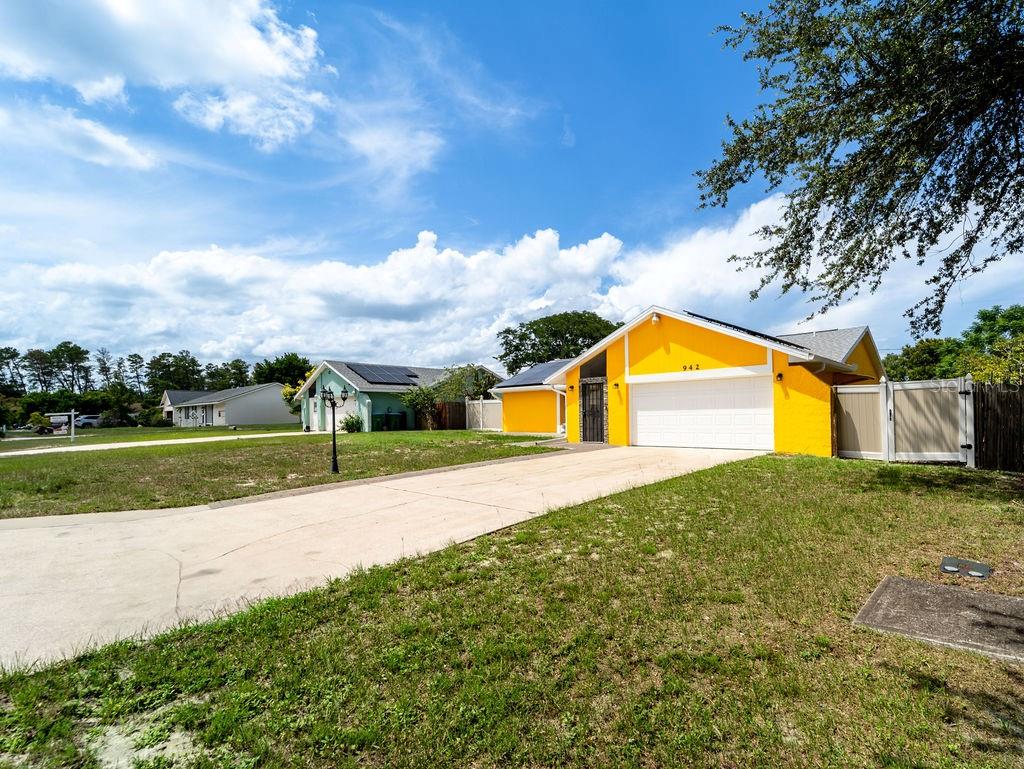 942 WILMINGTON DR, DELTONA, FL, 32725