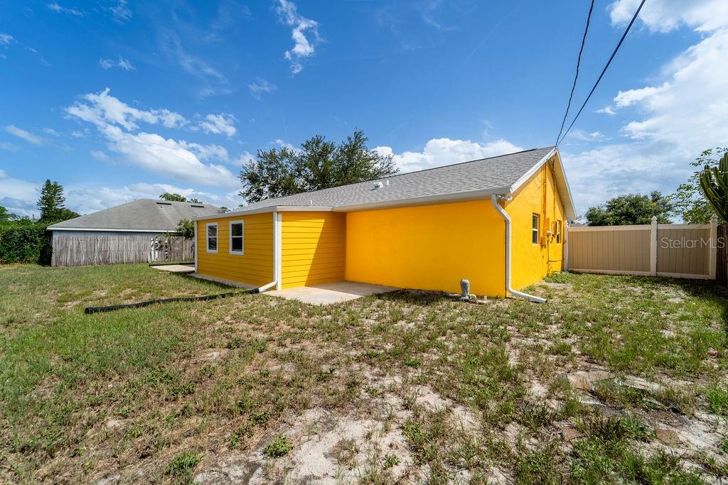 942 WILMINGTON DR, DELTONA, FL, 32725