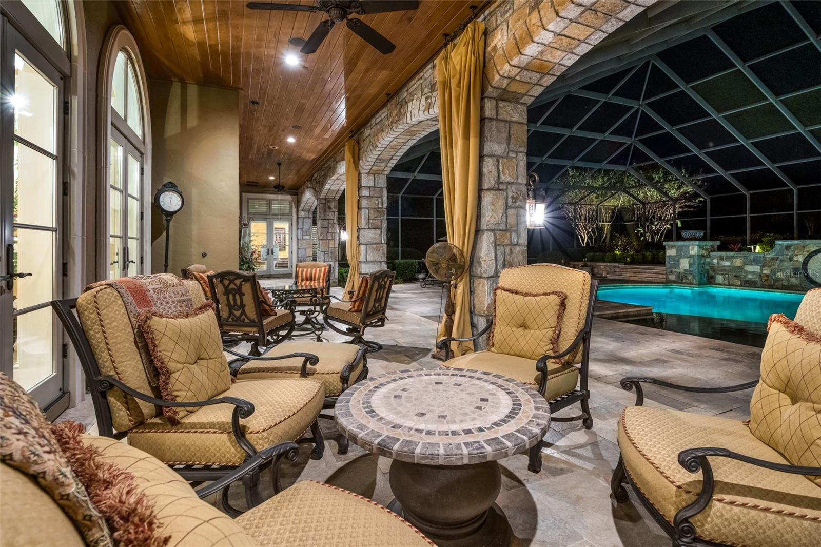 OM704652 Property Photo