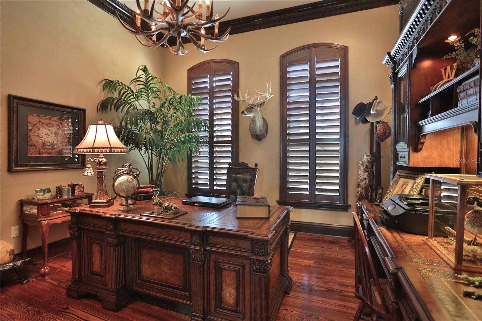 OM704652 Property Photo