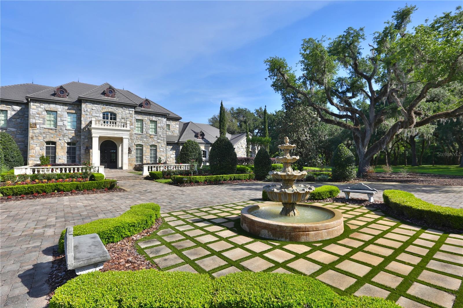 OM704652 Property Photo