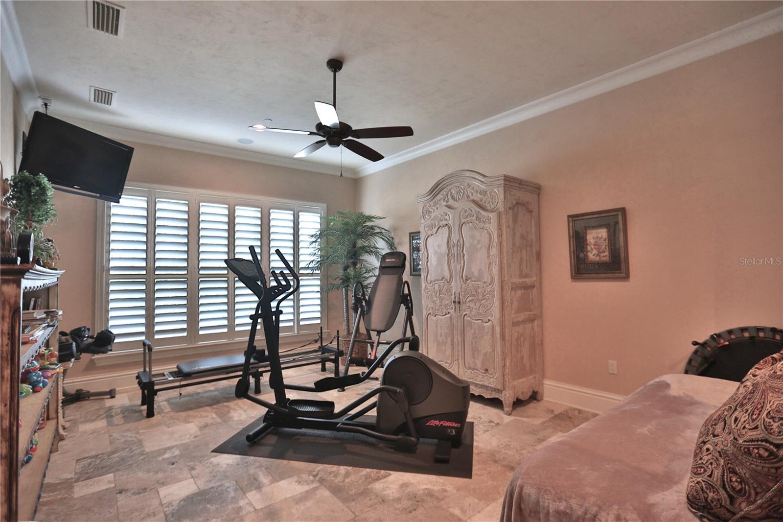 OM704652 Property Photo