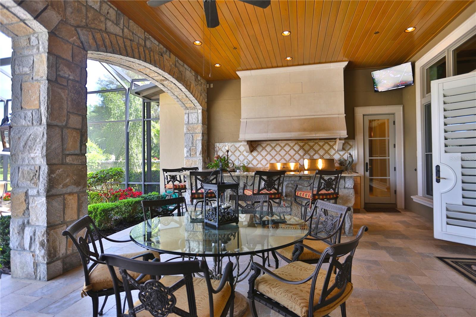 OM704652 Property Photo