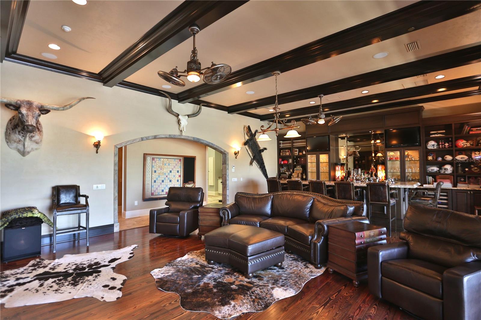 OM704652 Property Photo