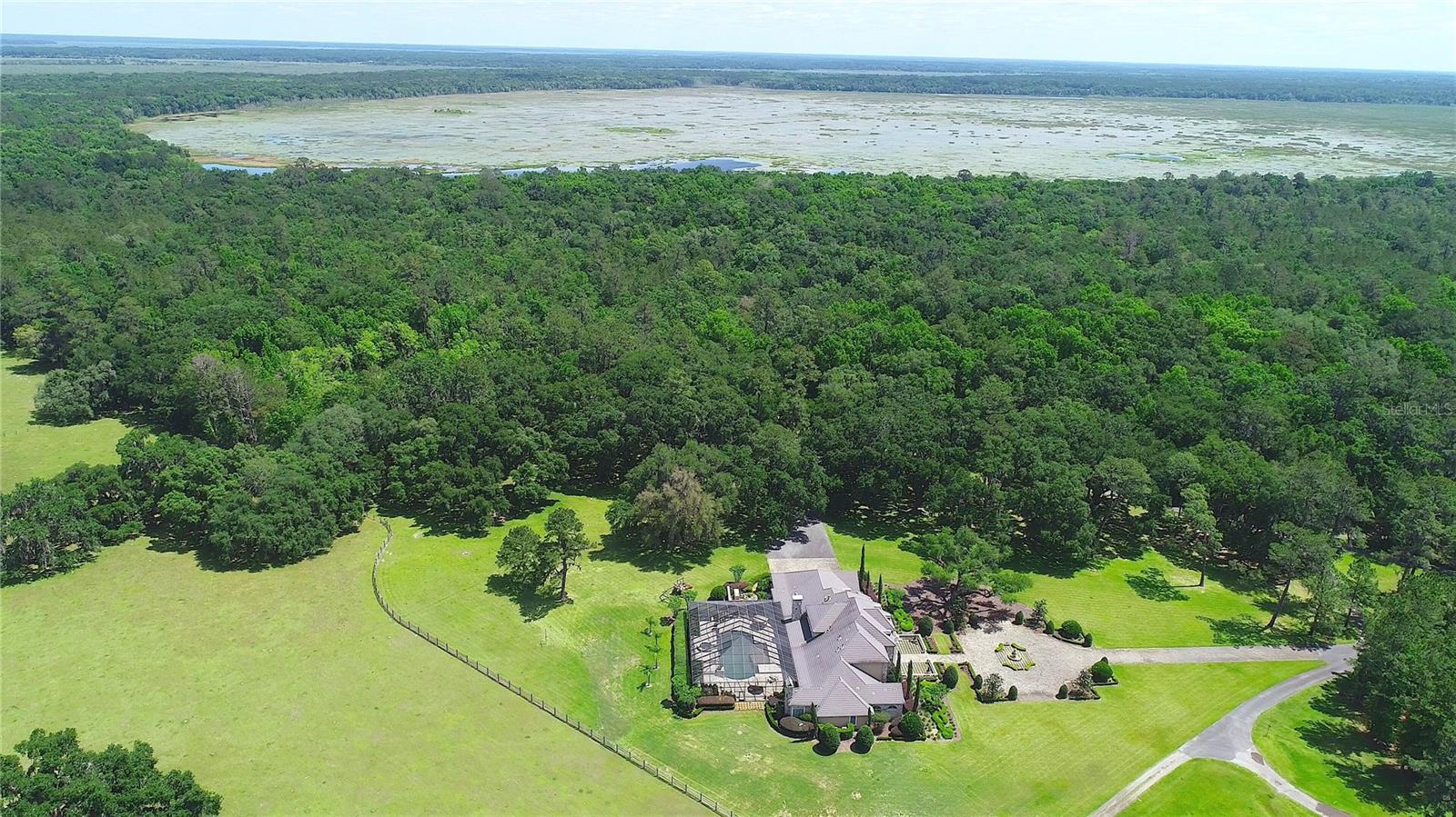 OM704652 Property Photo