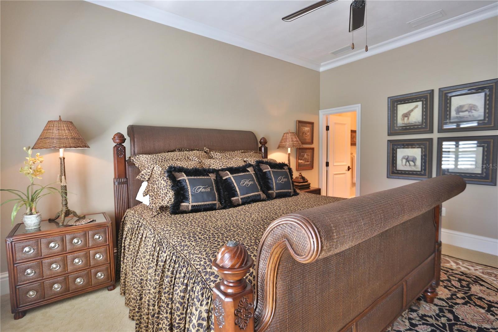 OM704652 Property Photo