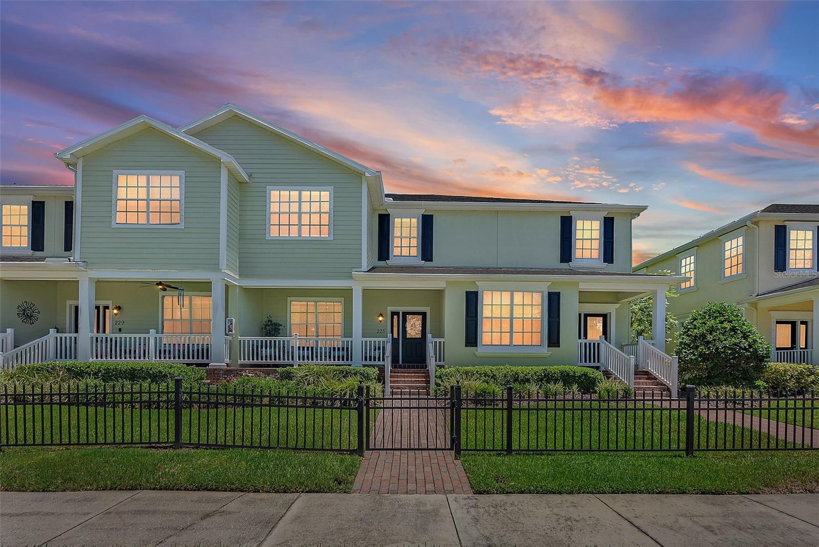 225 49TH AVE N, ST PETERSBURG, FL, 33703