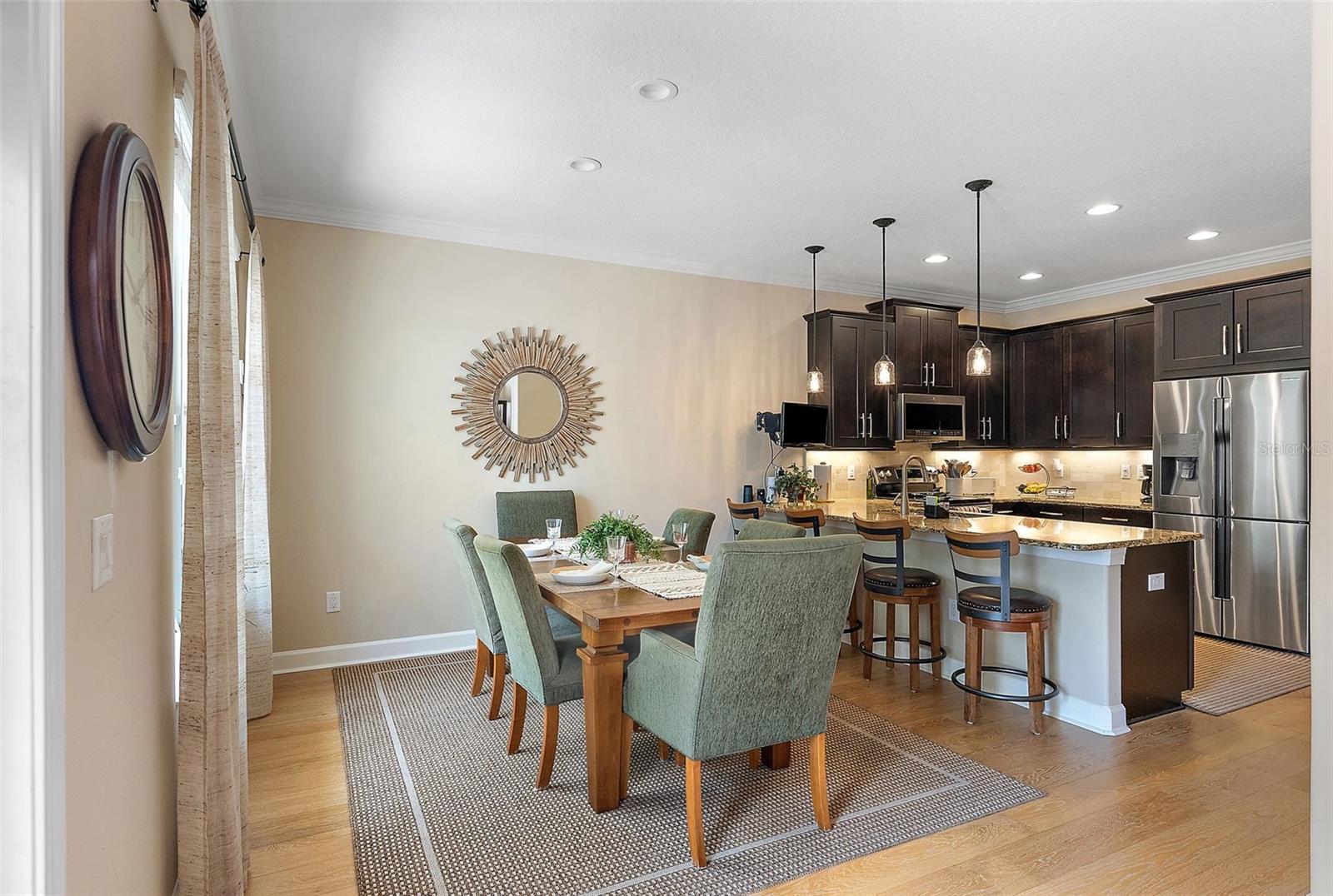 225 49TH AVE N, ST PETERSBURG, FL, 33703