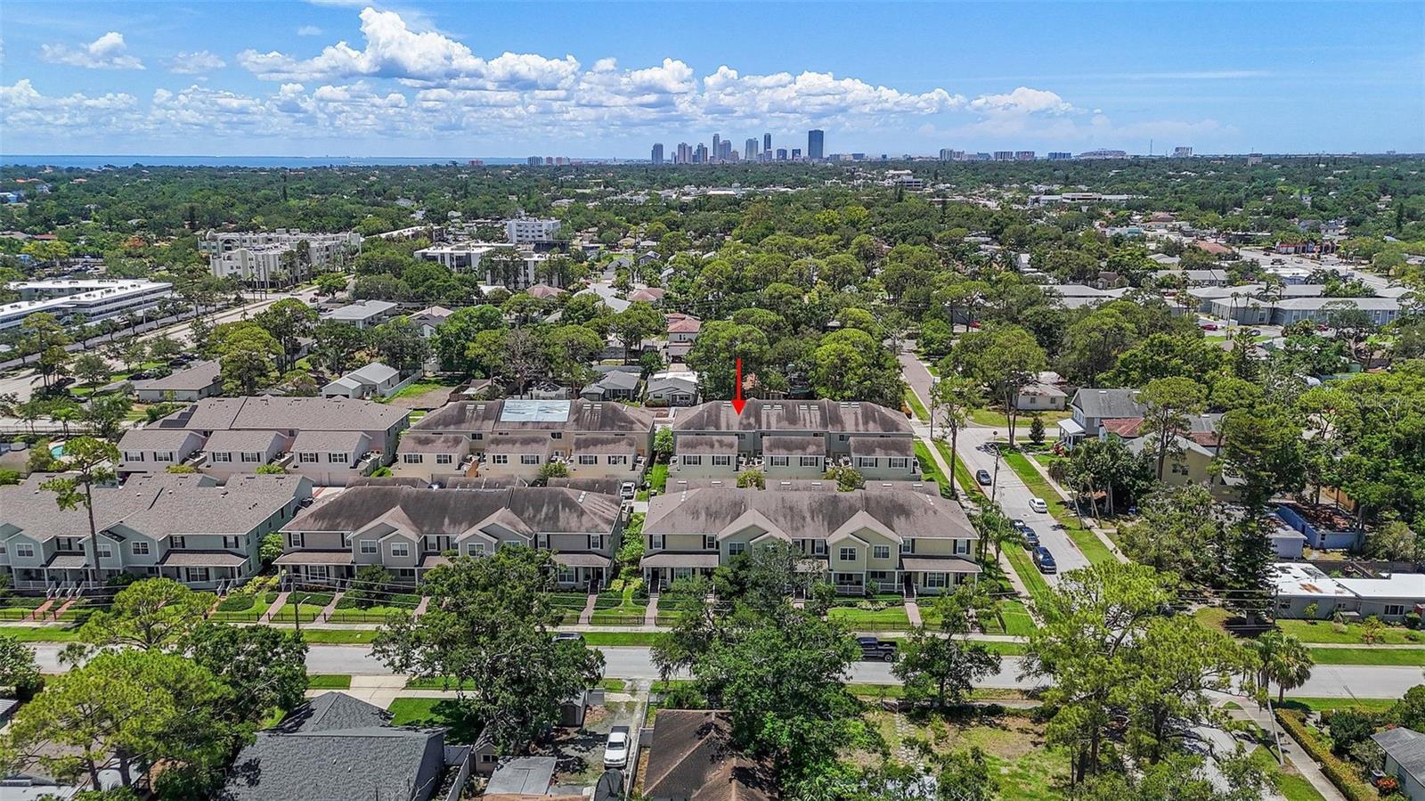 225 49TH AVE N, ST PETERSBURG, FL, 33703