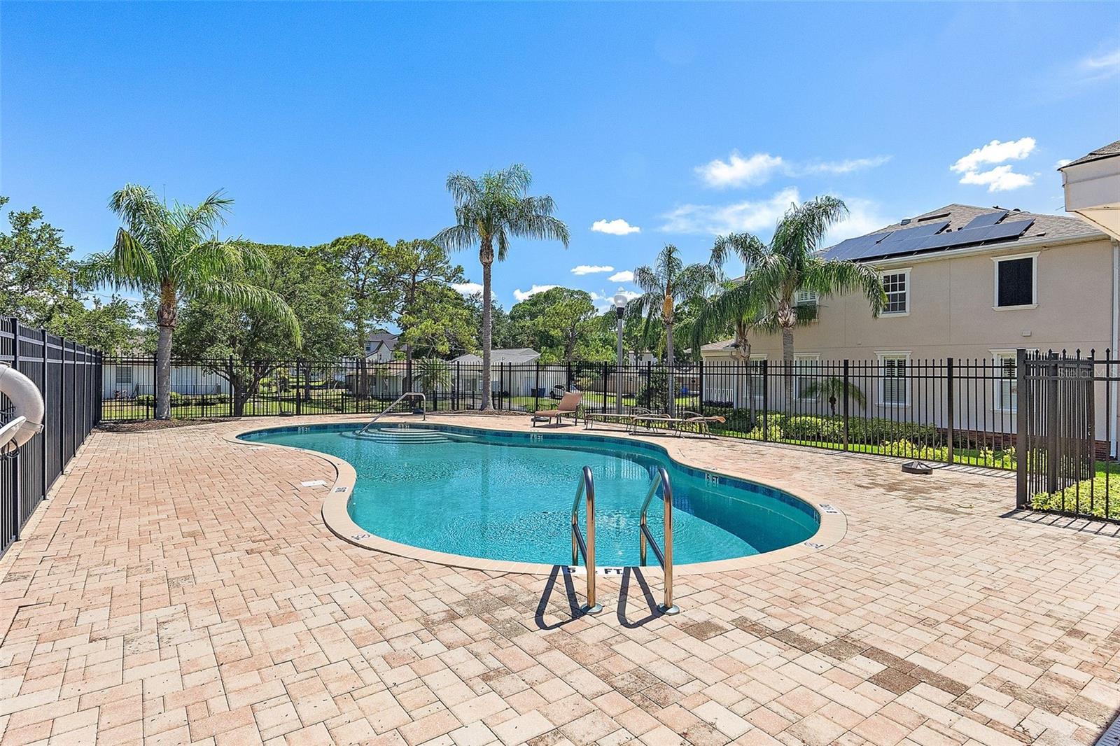 225 49TH AVE N, ST PETERSBURG, FL, 33703