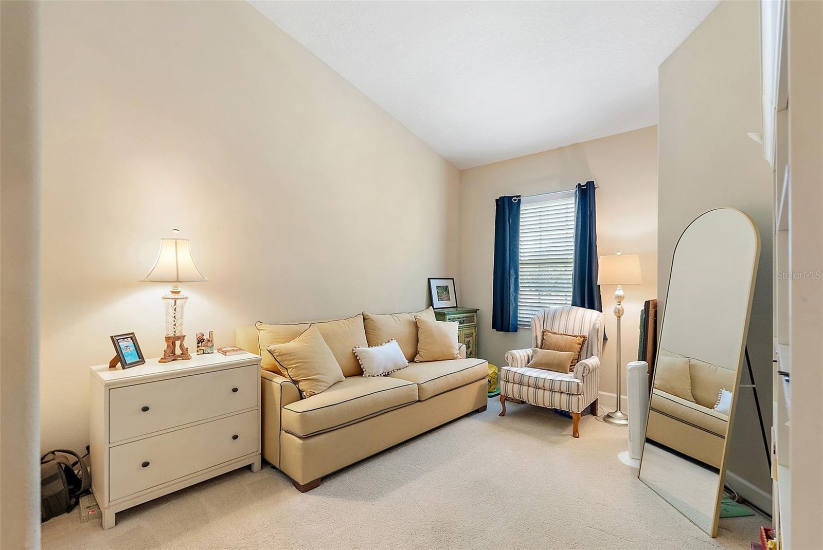 225 49TH AVE N, ST PETERSBURG, FL, 33703