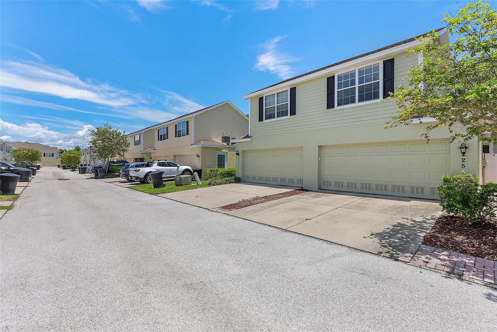 225 49TH AVE N, ST PETERSBURG, FL, 33703