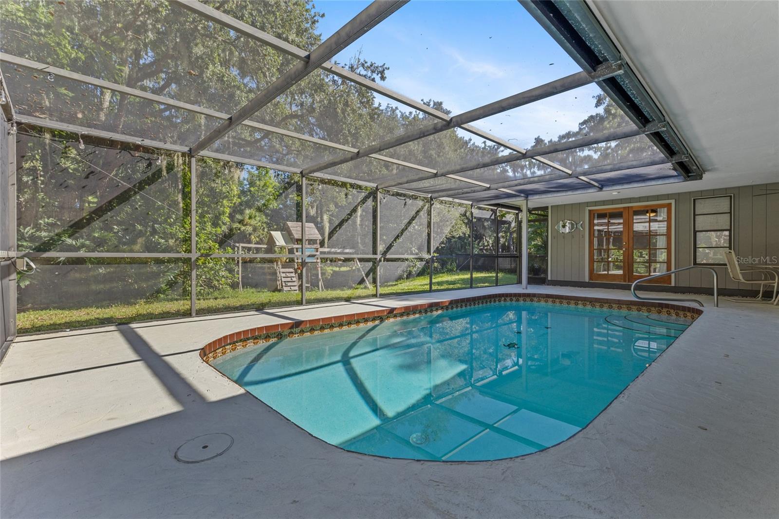 A4657572 Property Photo
