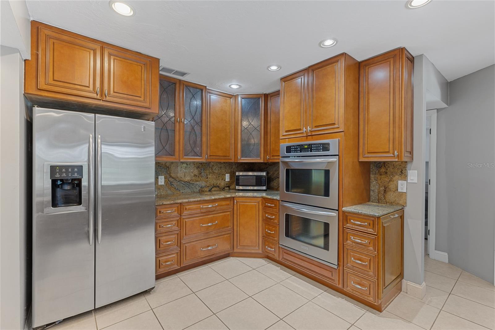 A4657572 Property Photo