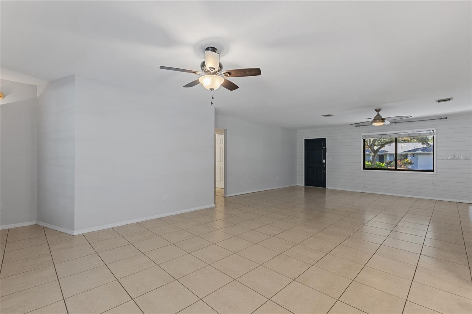 A4657572 Property Photo