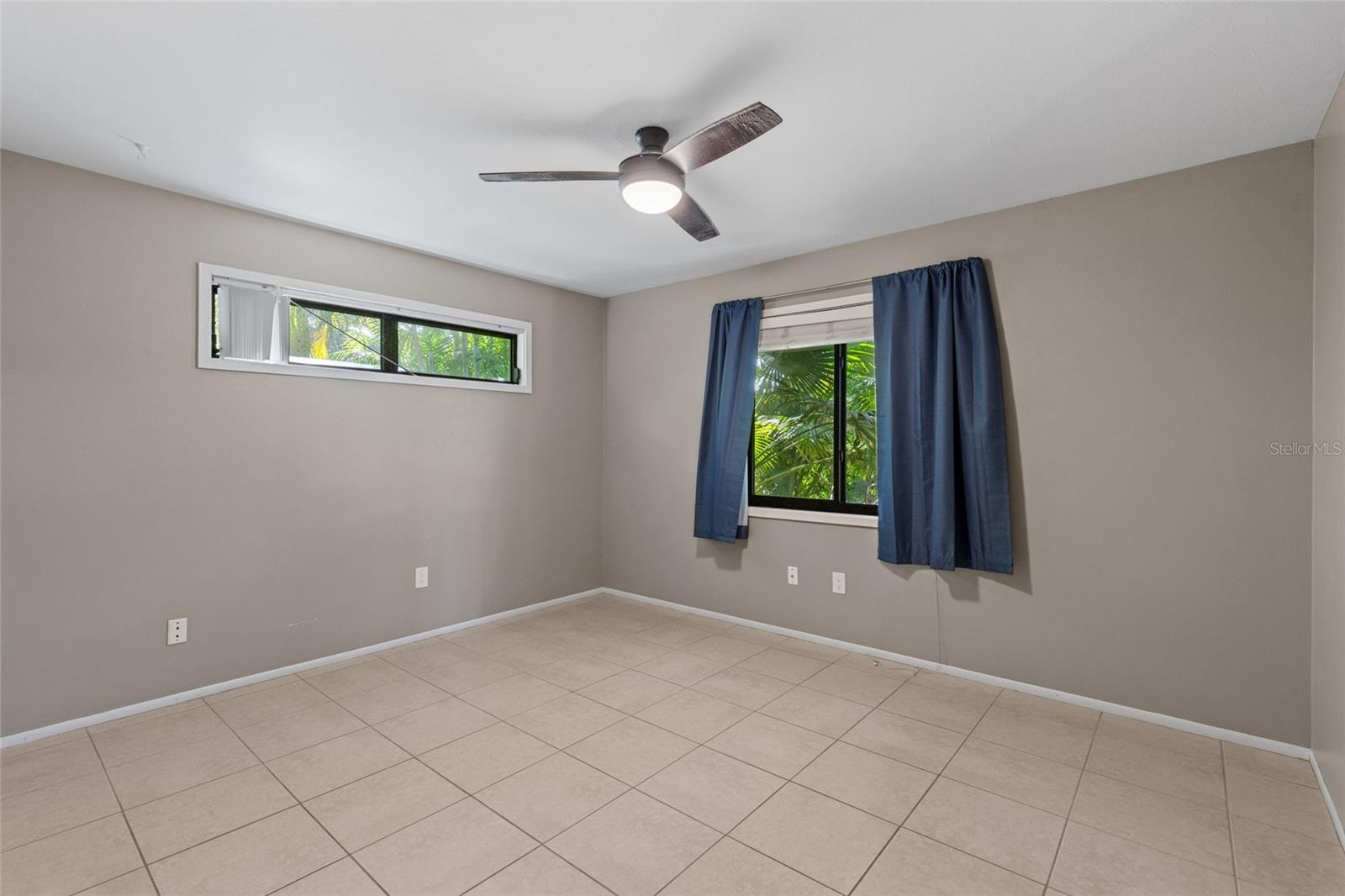 A4657572 Property Photo