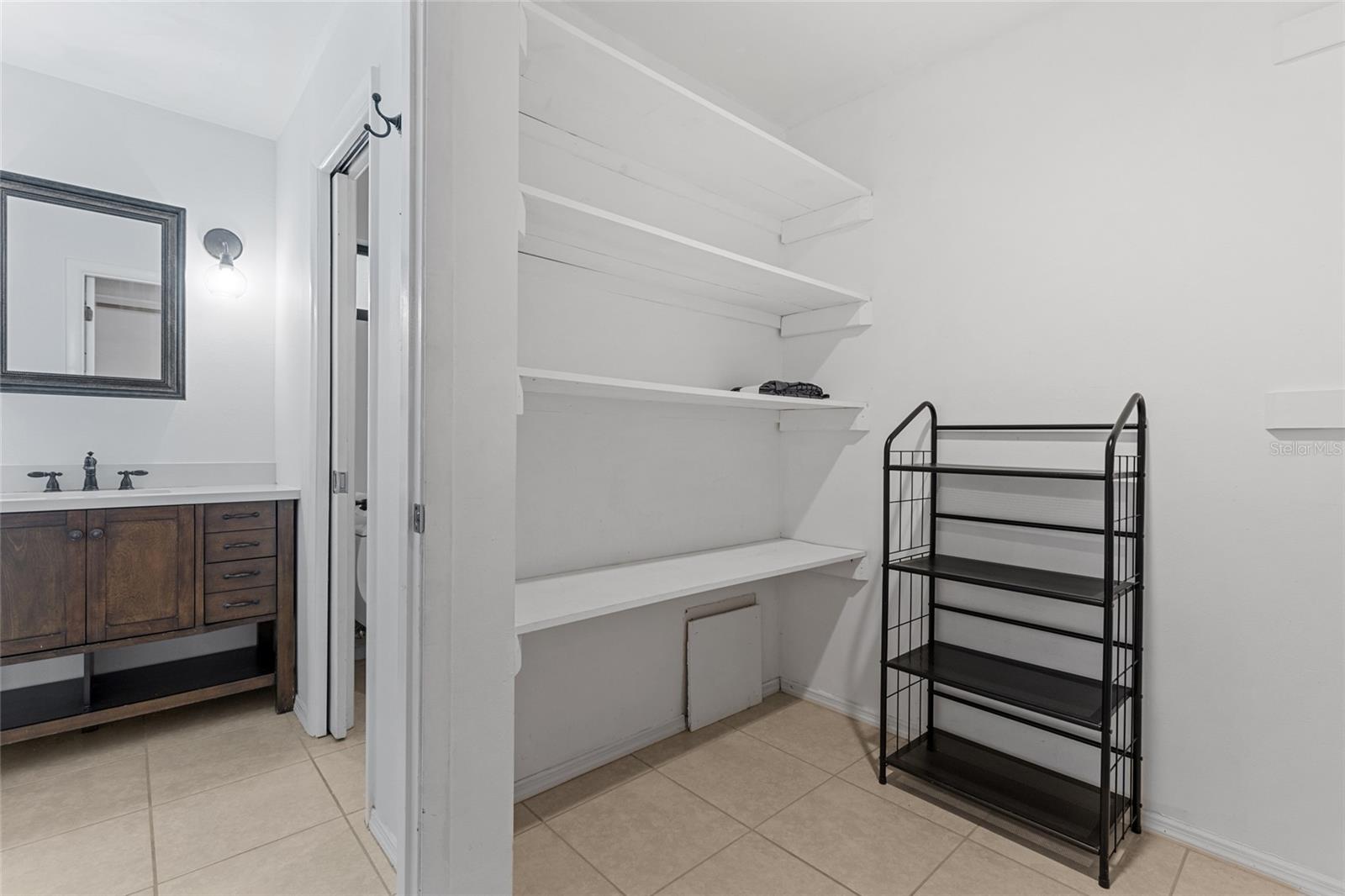 A4657572 Property Photo