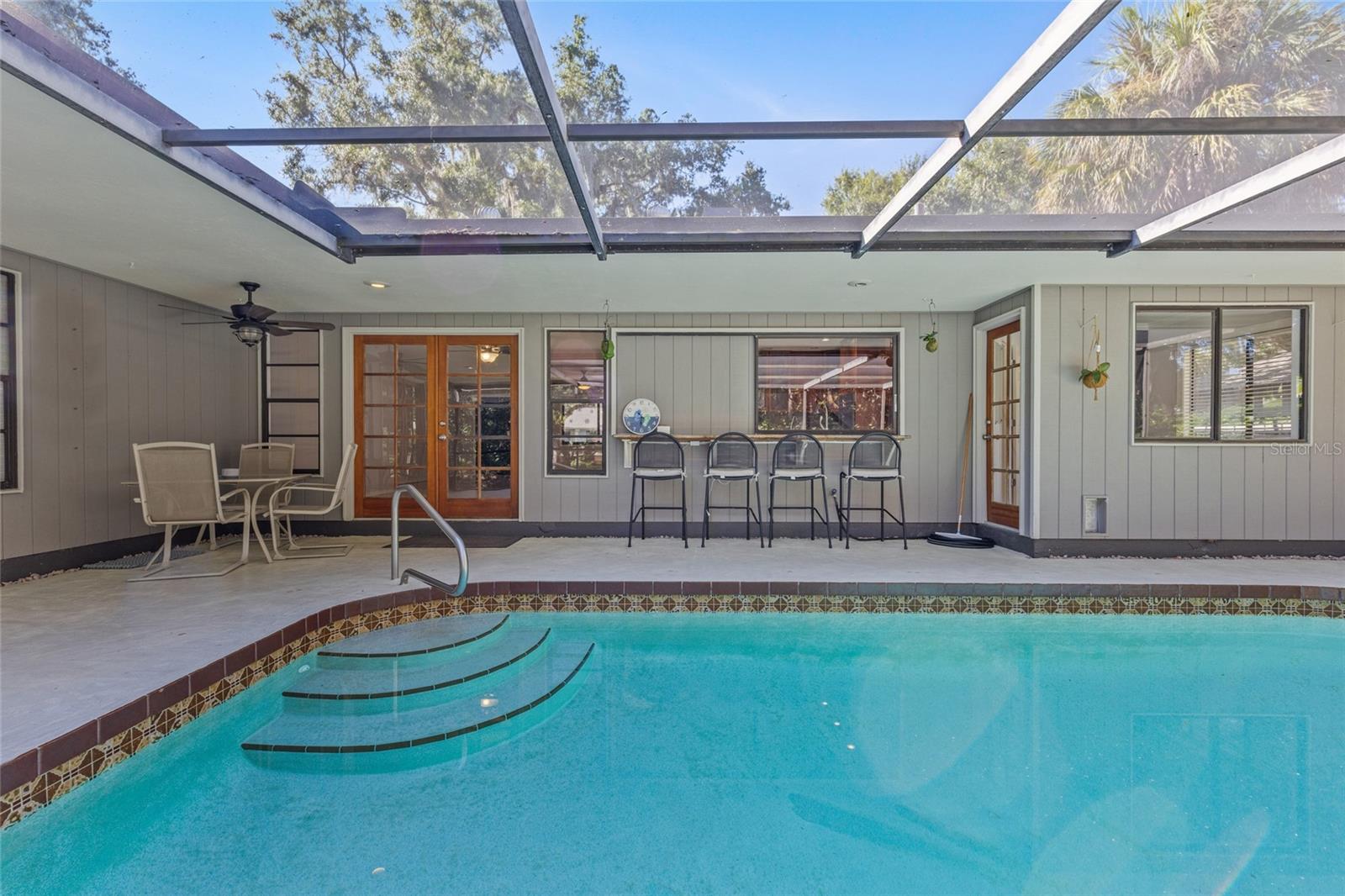 A4657572 Property Photo