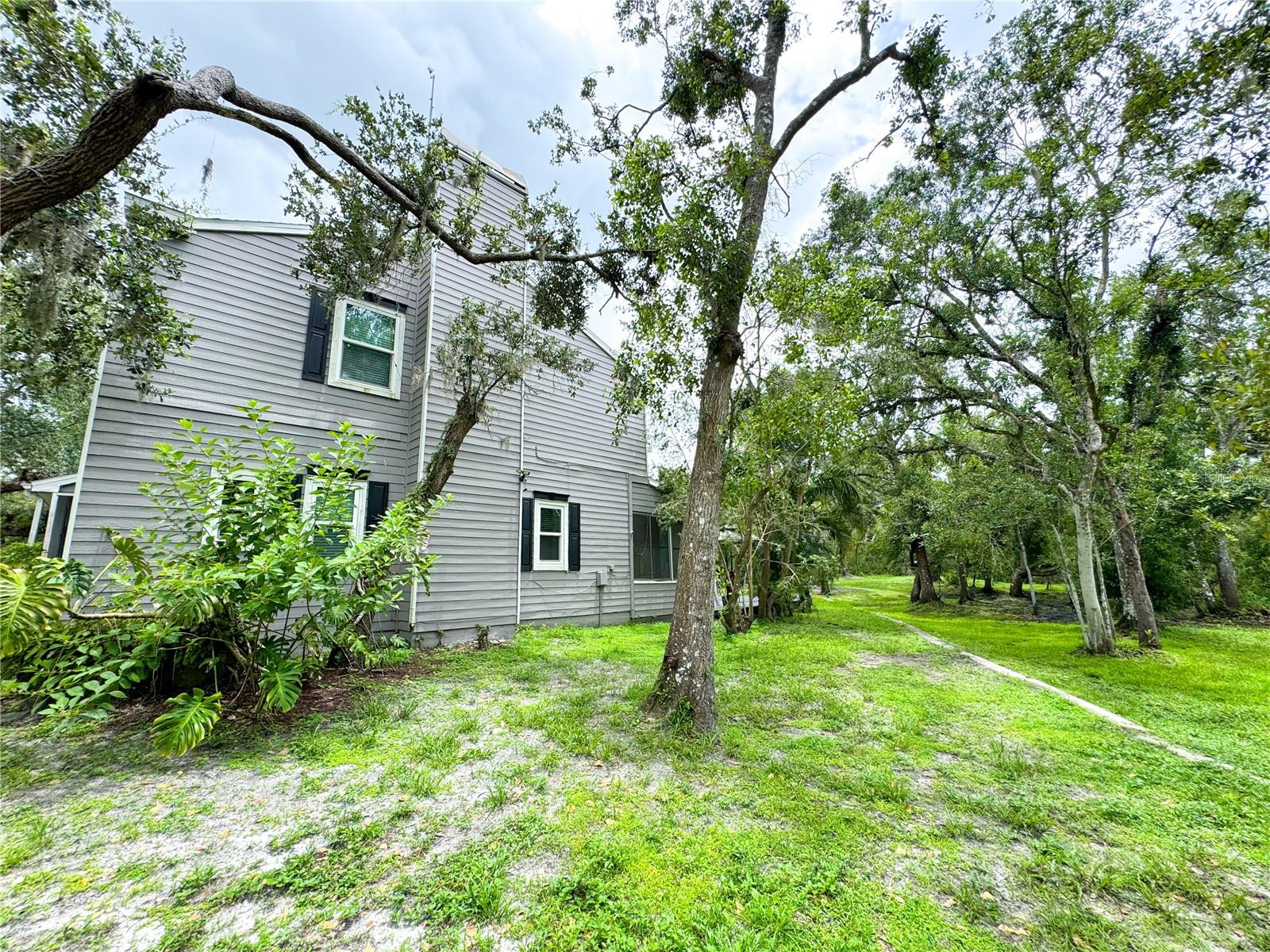 25640 STATE ROAD 70 E, MYAKKA CITY, FL, 34251