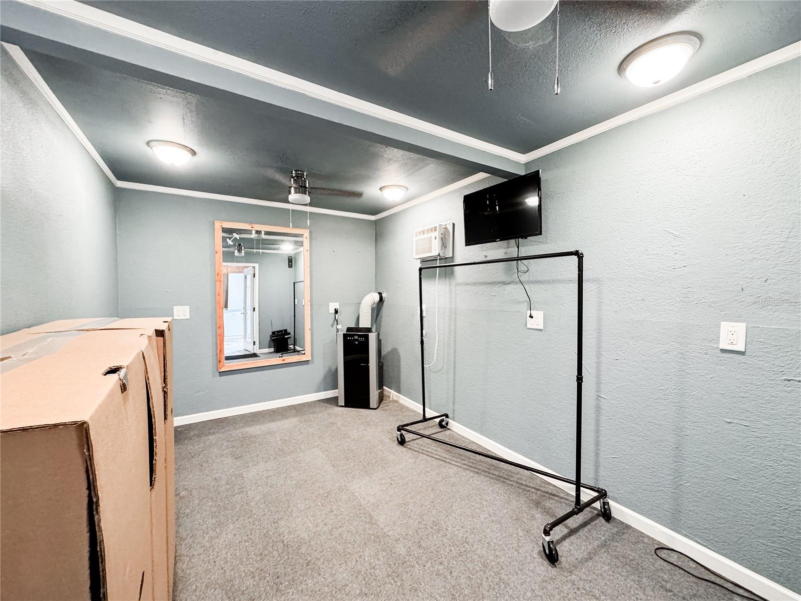 25640 STATE ROAD 70 E, MYAKKA CITY, FL, 34251