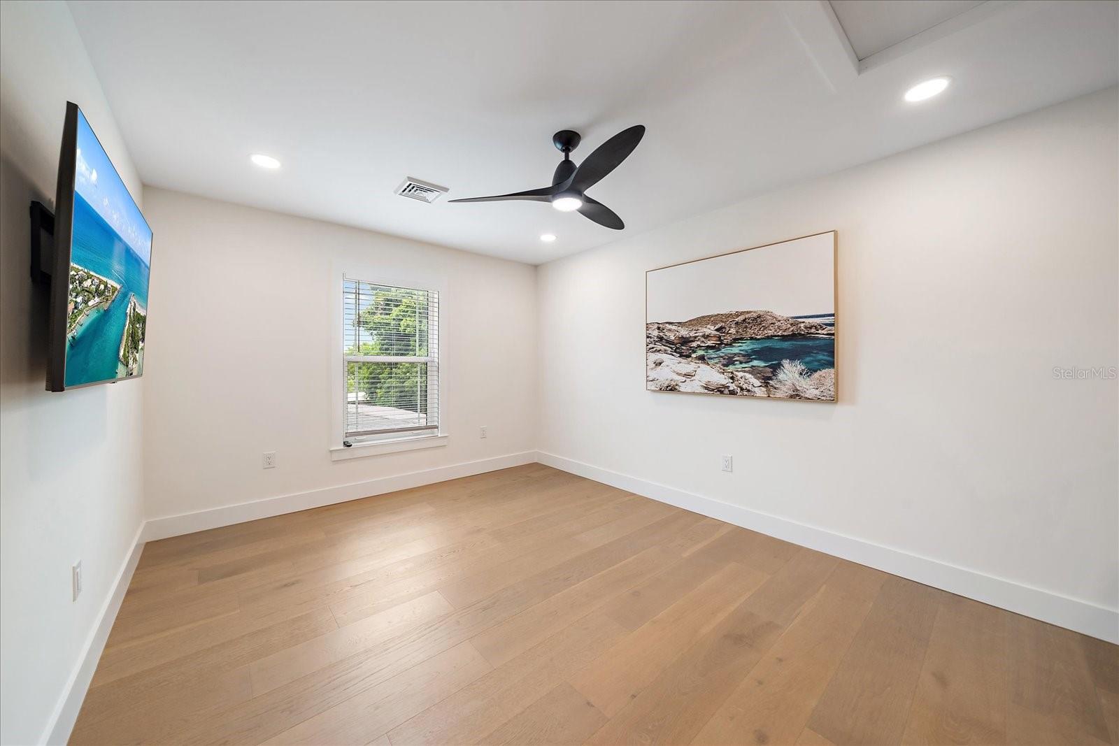 1876 LIVINGSTONE ST, SARASOTA, FL, 34231