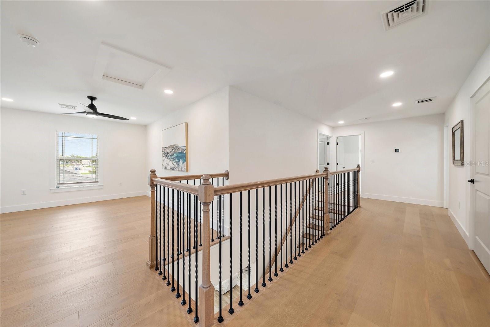 1876 LIVINGSTONE ST, SARASOTA, FL, 34231