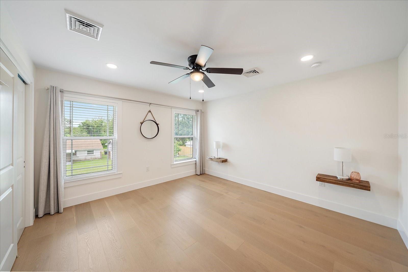 1876 LIVINGSTONE ST, SARASOTA, FL, 34231