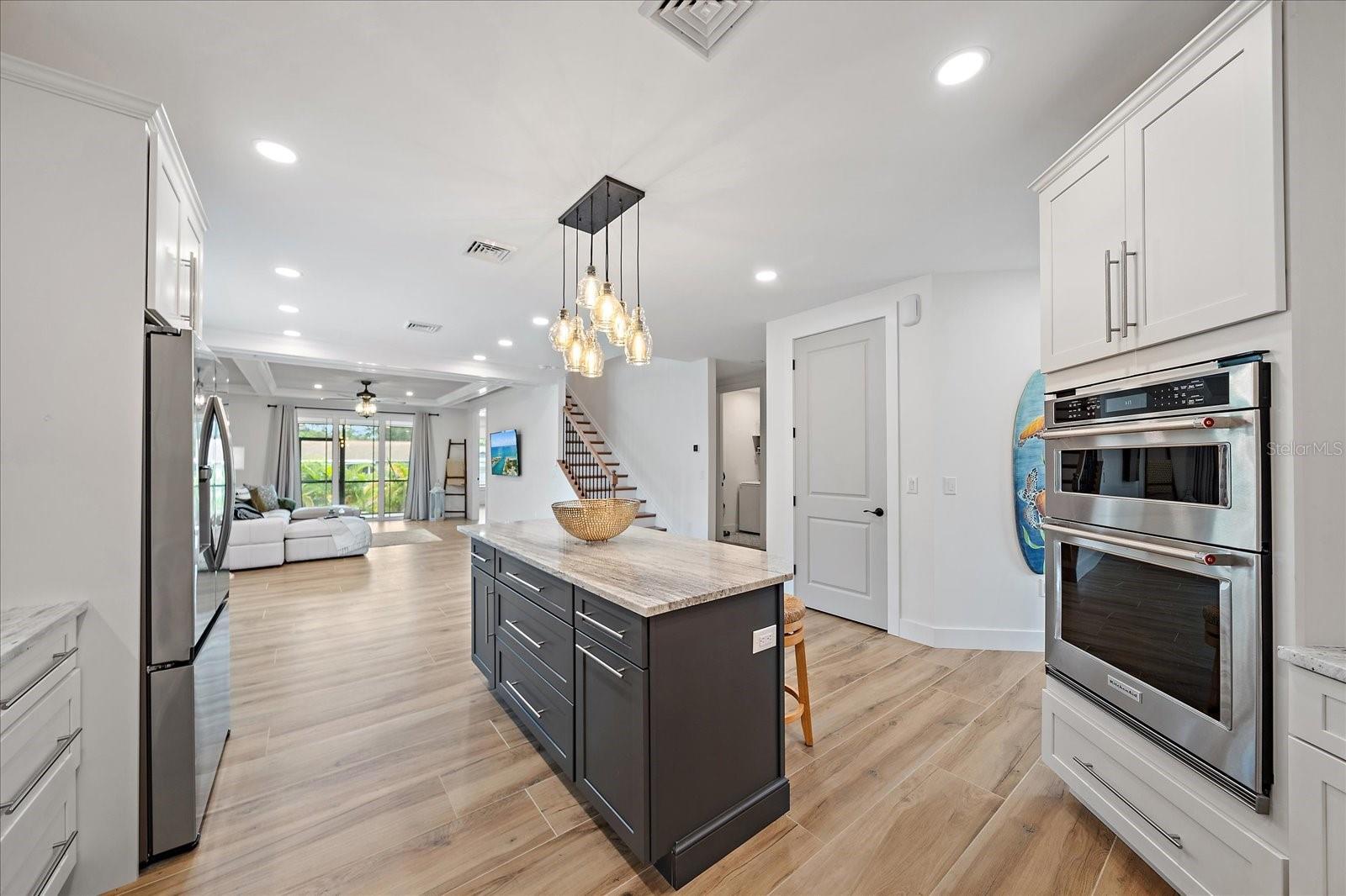 1876 LIVINGSTONE ST, SARASOTA, FL, 34231