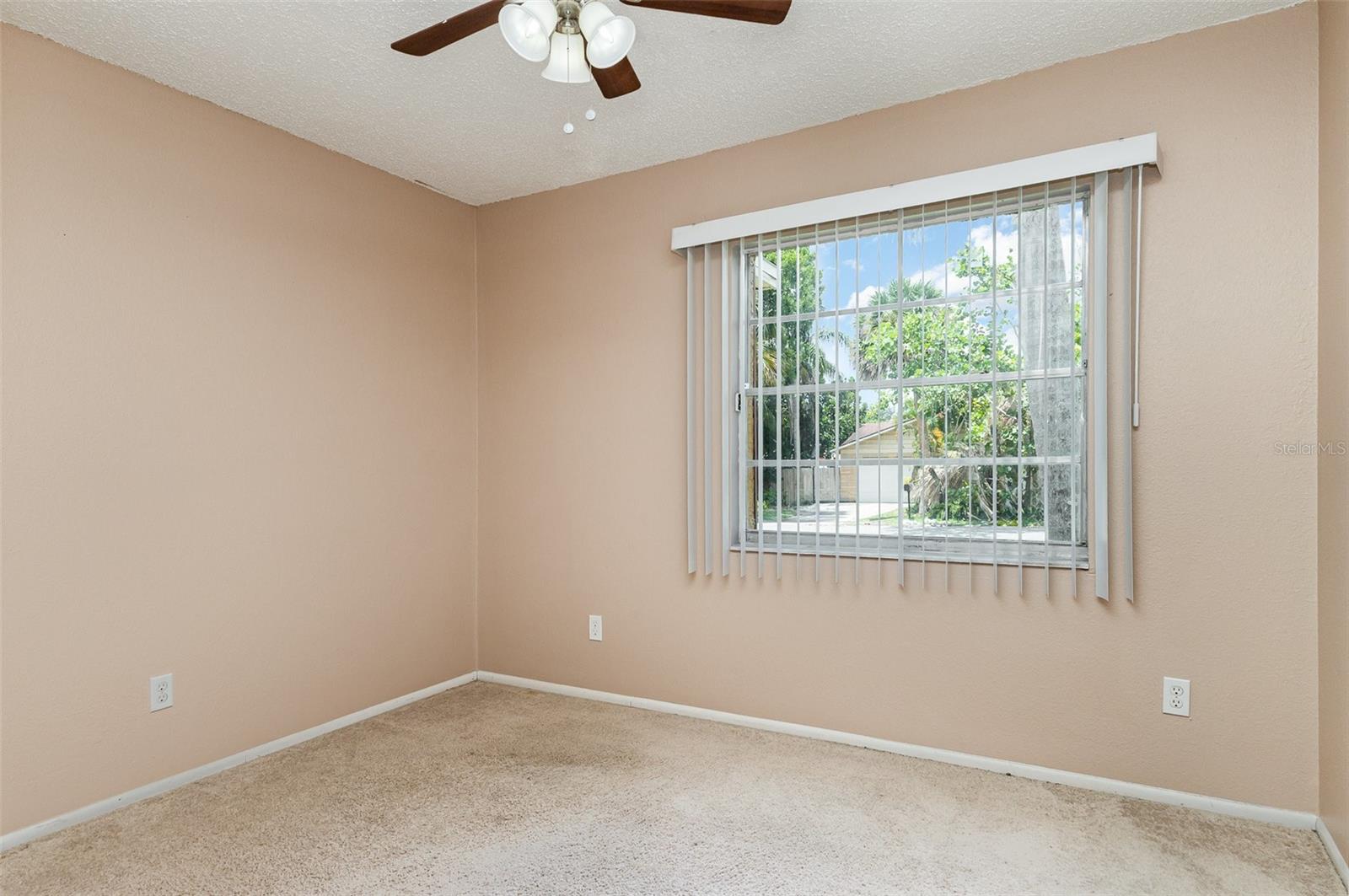 530 S ORANGE CT, EAGLE LAKE, FL, 33839